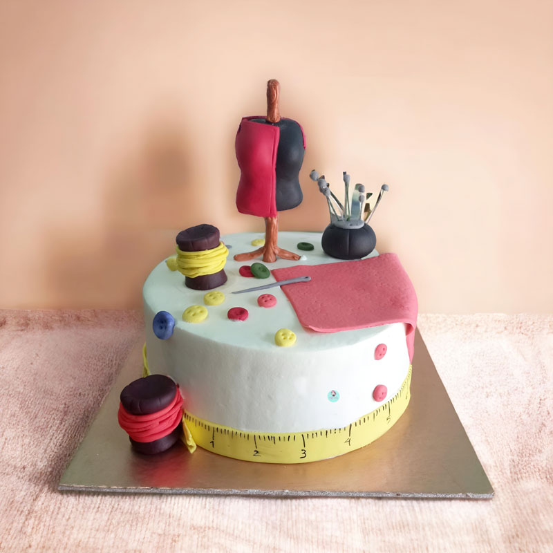 Fashion-Designer-Theme-Cake